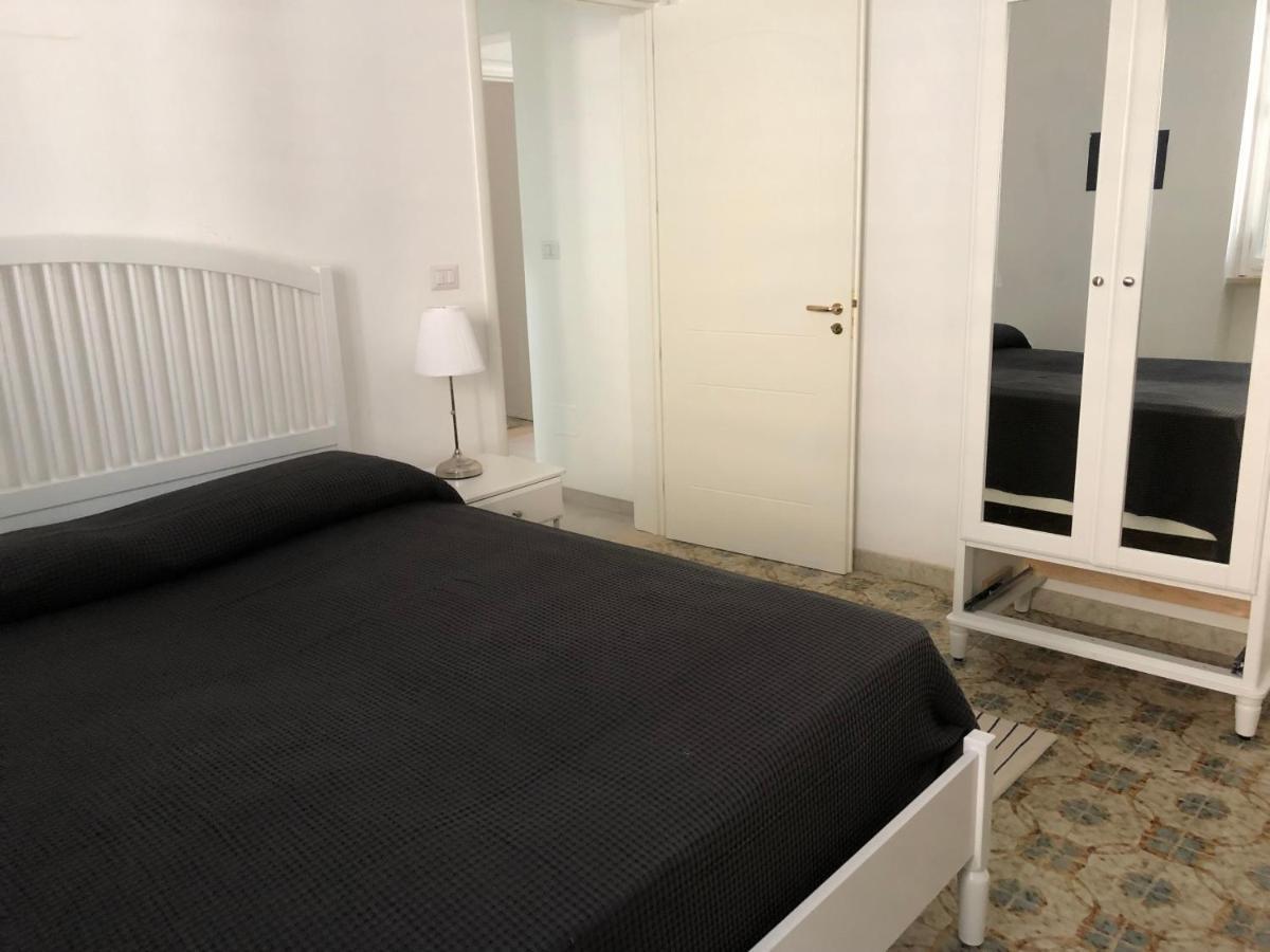 Вилла Casa Direttamente Sul Mare 1 Марина-ди-Манкаверса Экстерьер фото