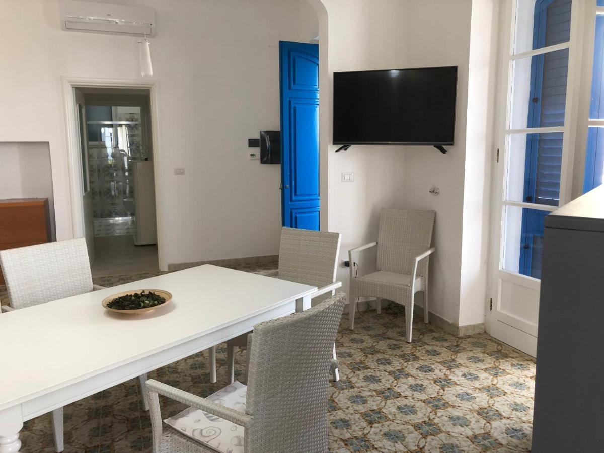 Вилла Casa Direttamente Sul Mare 1 Марина-ди-Манкаверса Экстерьер фото